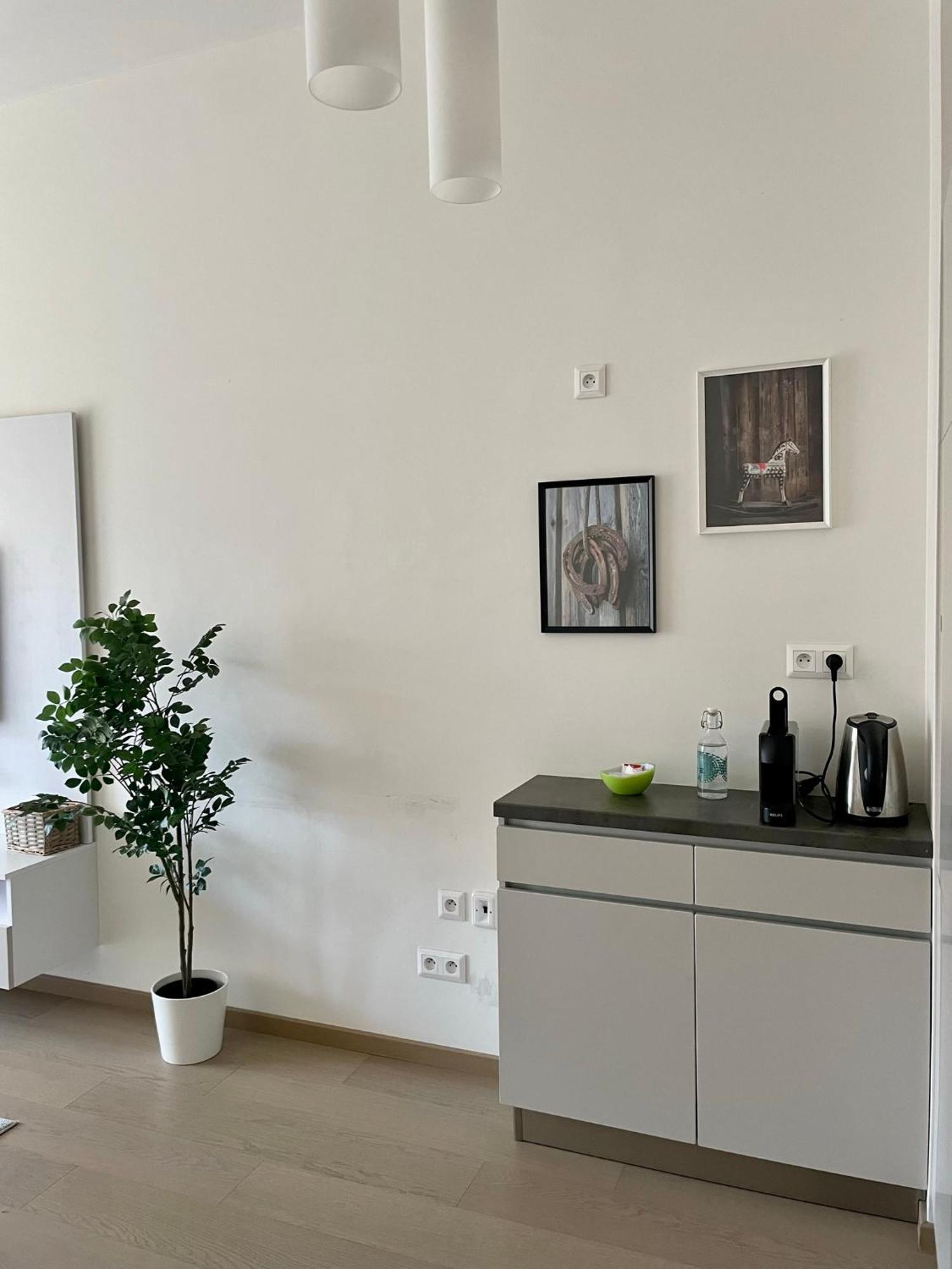 New, Beautiful Apt With Parking In Best Location! Bratislava Dış mekan fotoğraf
